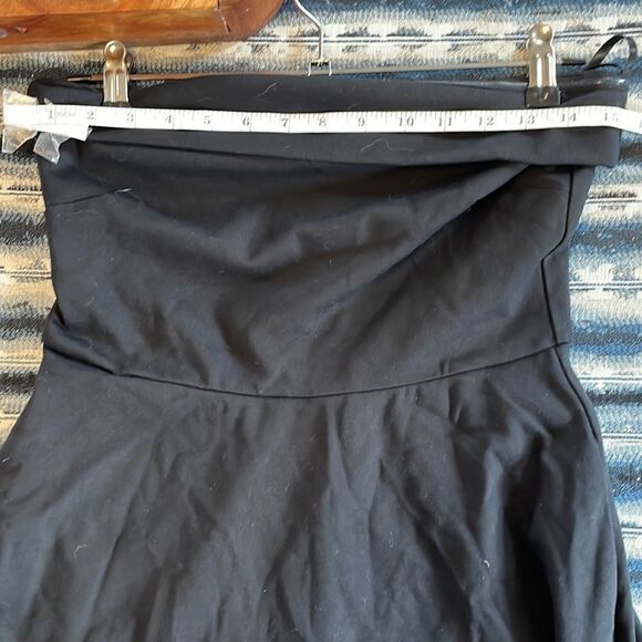 Banana Republic strapless little black dress size 2 - Picture 6 of 9